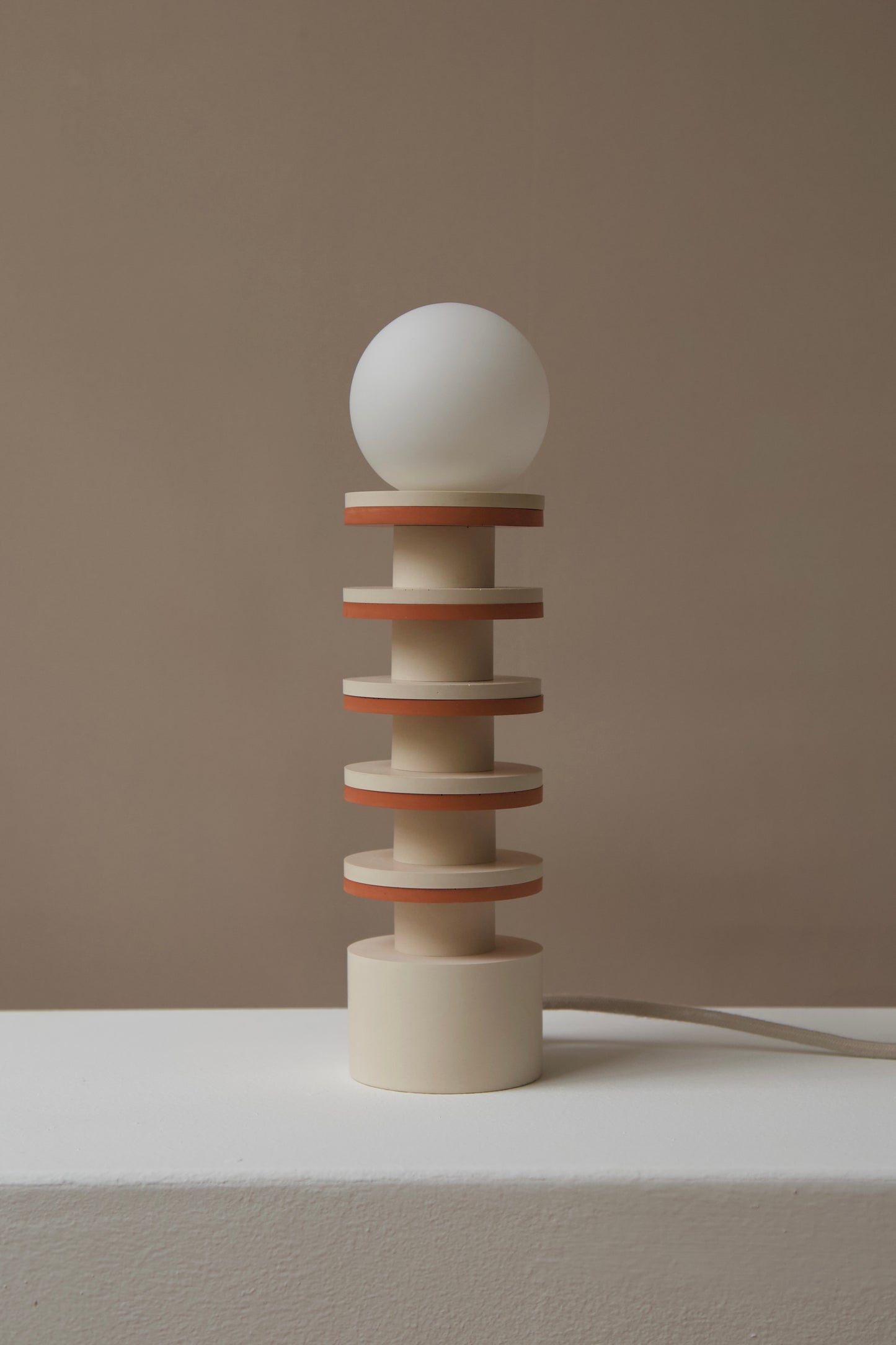 SEQUENCE N°1  Lamp - Ochre