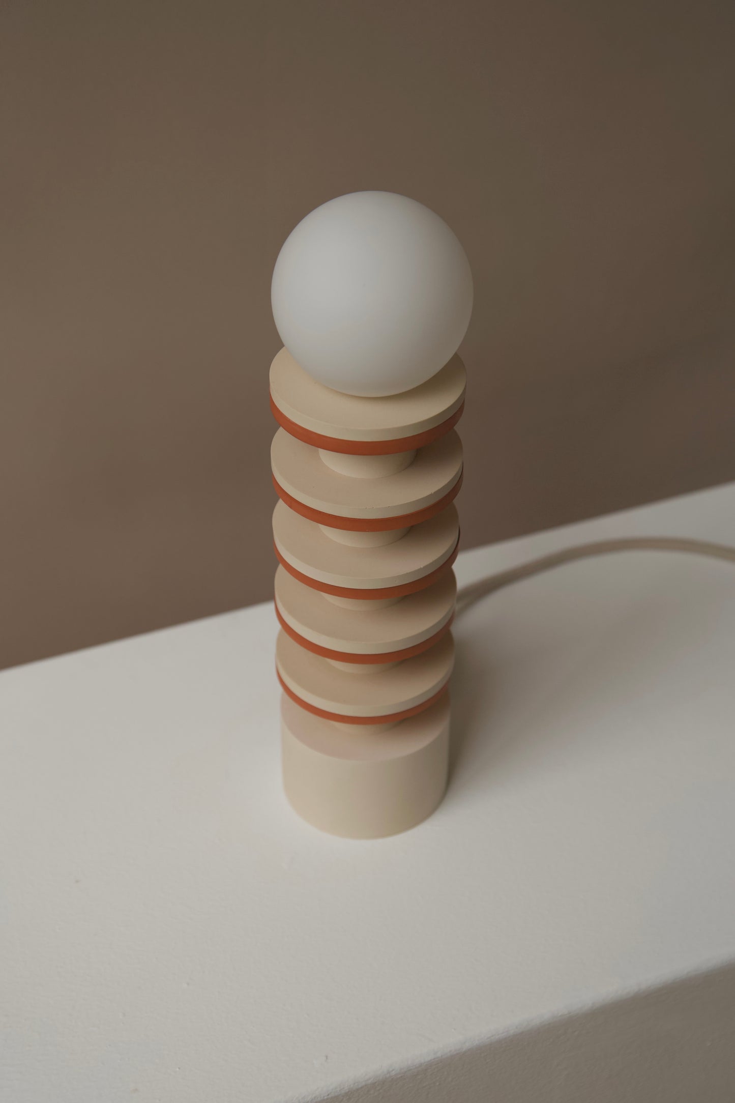 SEQUENCE N°1  Lamp - Ochre