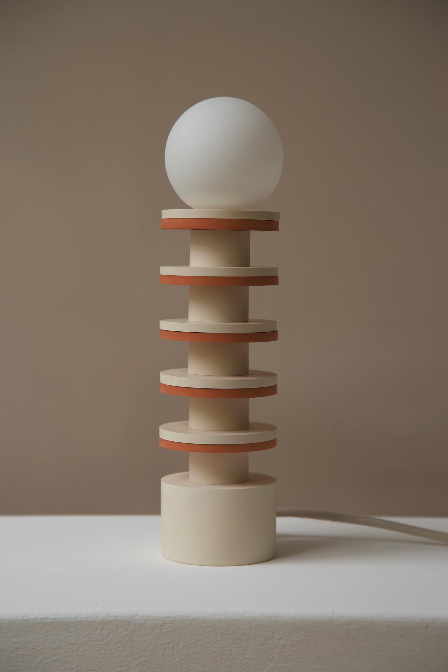 SEQUENCE N°1  Lamp - Ochre